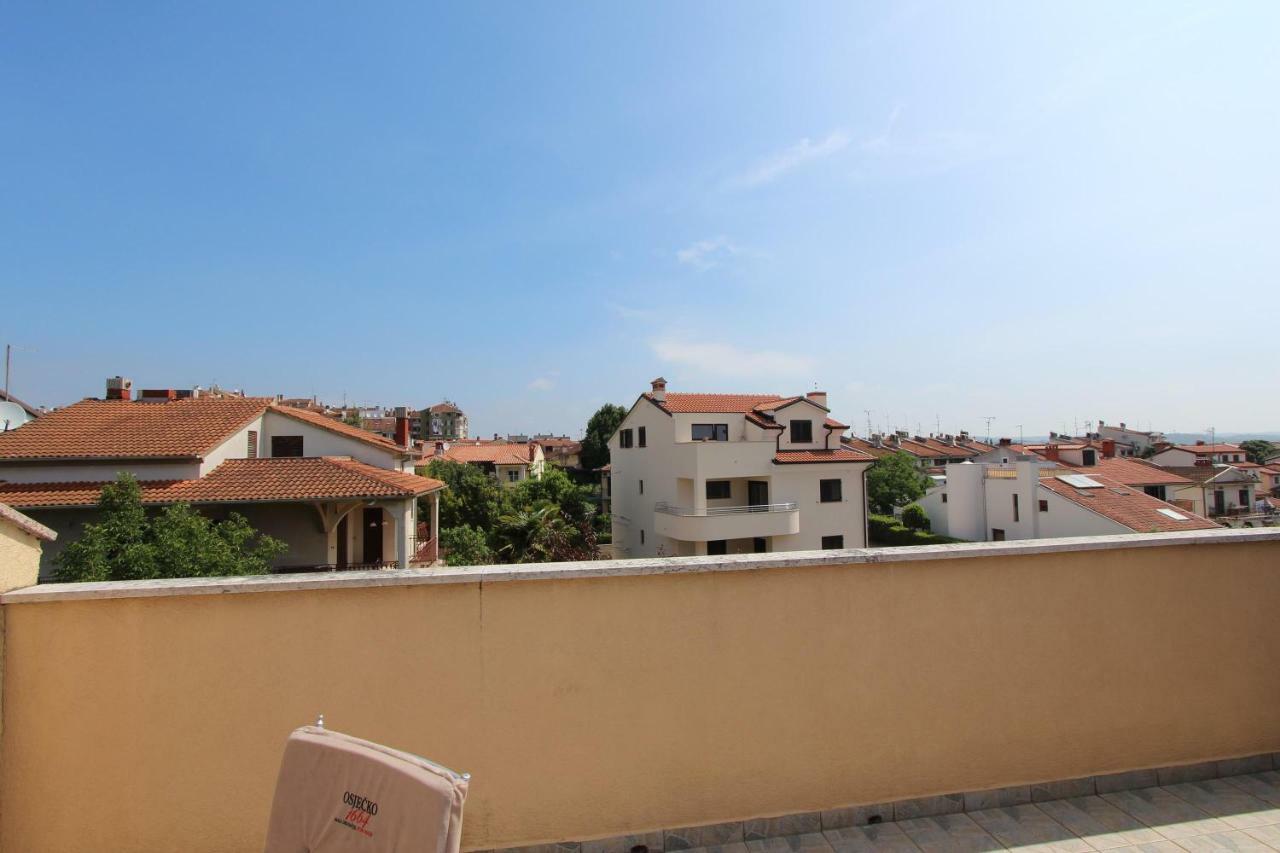 Apartments Lora روفينج المظهر الخارجي الصورة